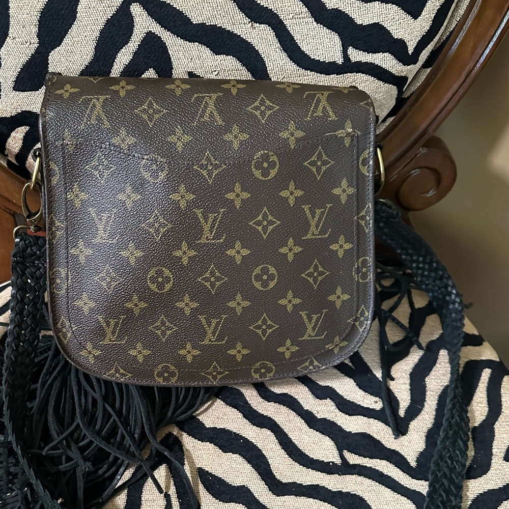 Louis Vuitton Black and Brown Monogram Crossbody Bag - Picture 2 of 16